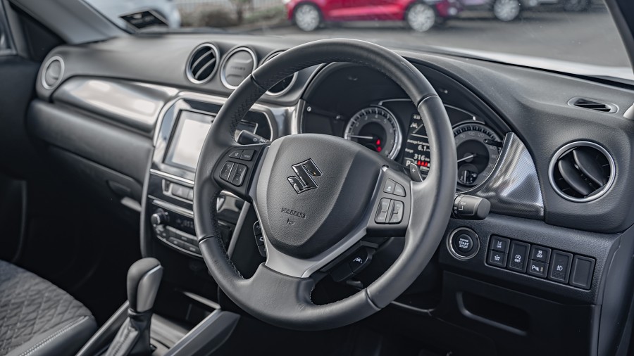 2025 Suzuki Vitara 9
