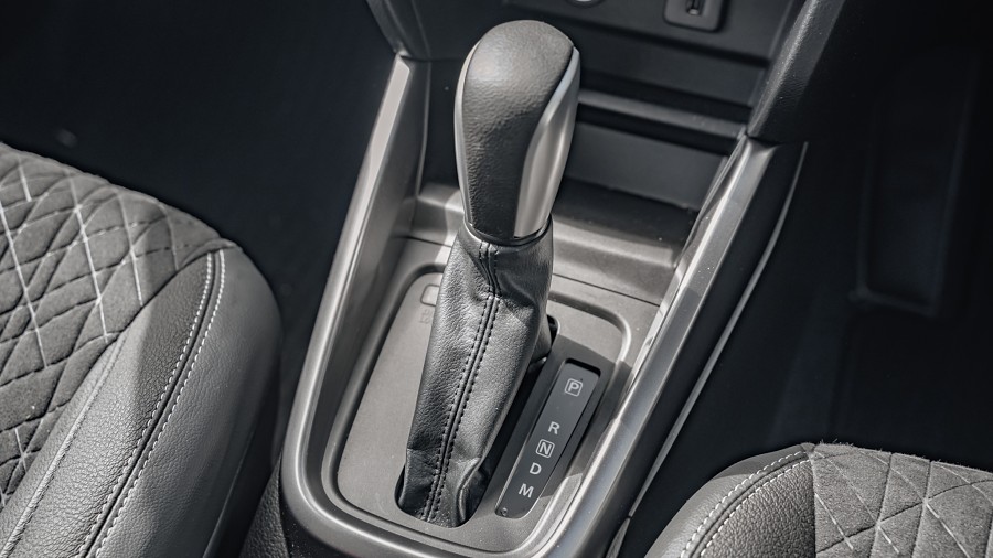 2025 Suzuki Vitara 17