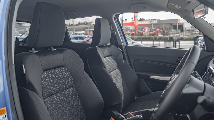 2025 Suzuki Swift 8