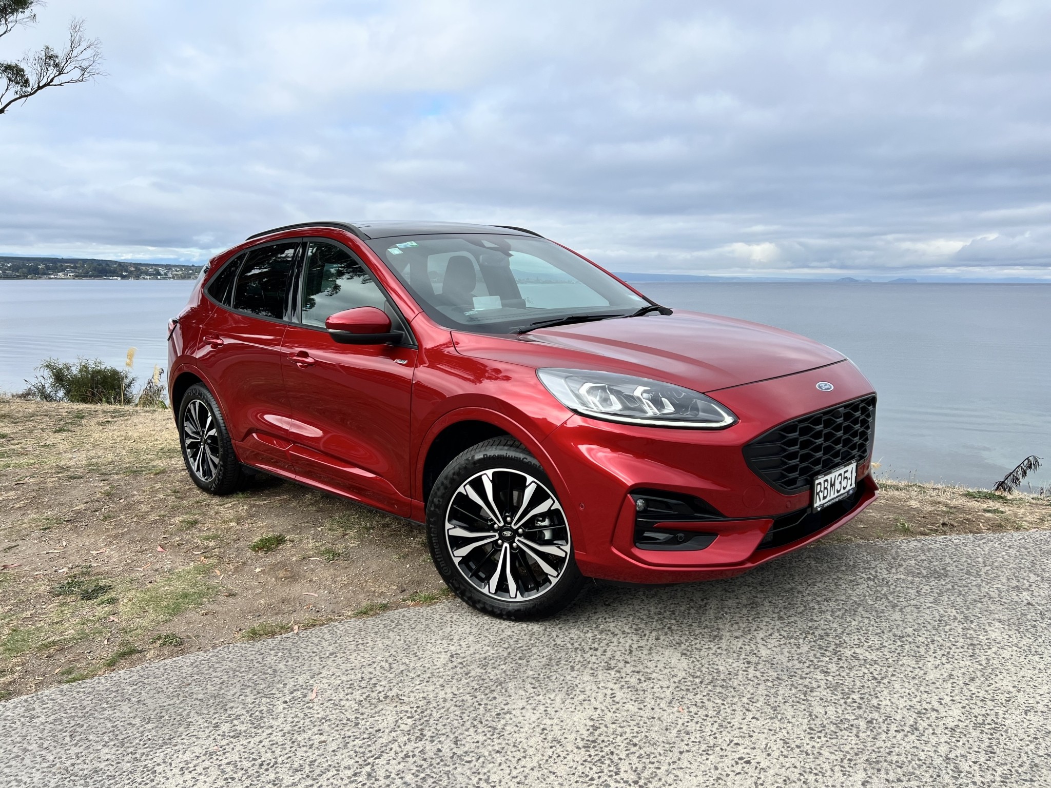 2023 Ford Escape ST-Line X PHEV