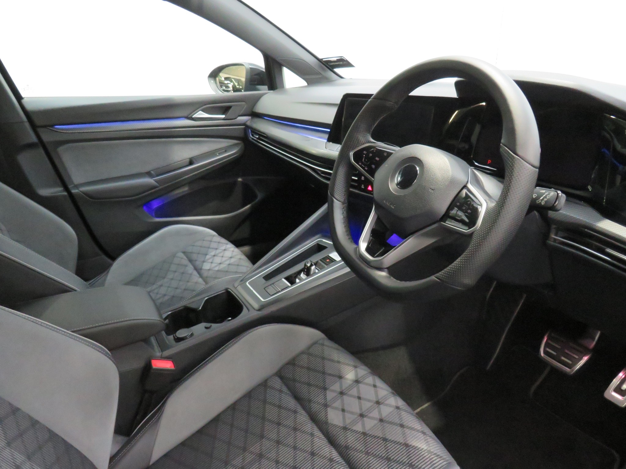 Volkswagen Golf TSI R-LINE