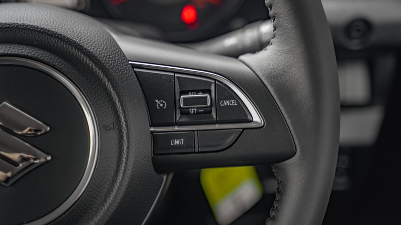 2025 Suzuki Jimny 14