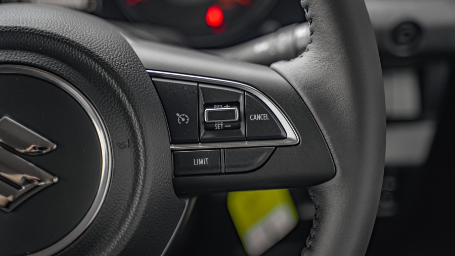 2025 Suzuki Jimny 14