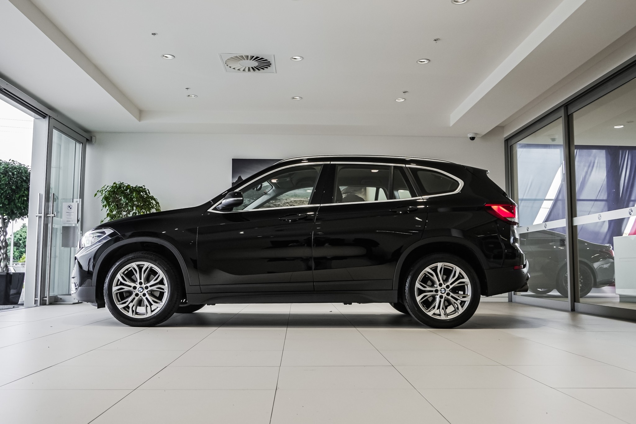 BMW X1 S18i 1.5Pt/7At