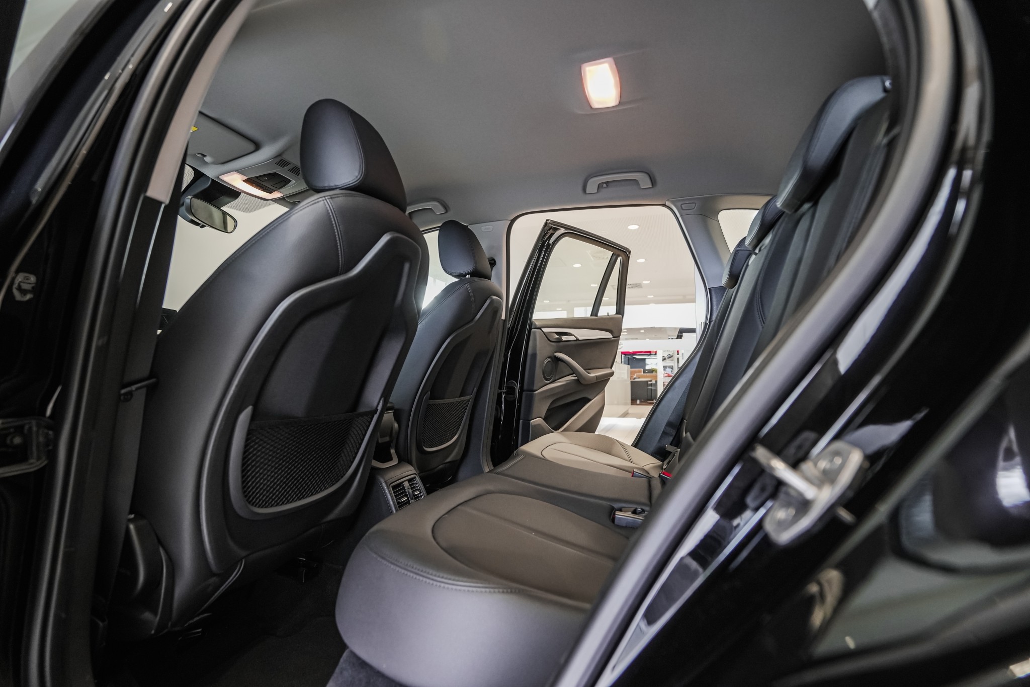 BMW X1 S18i 1.5Pt/7At