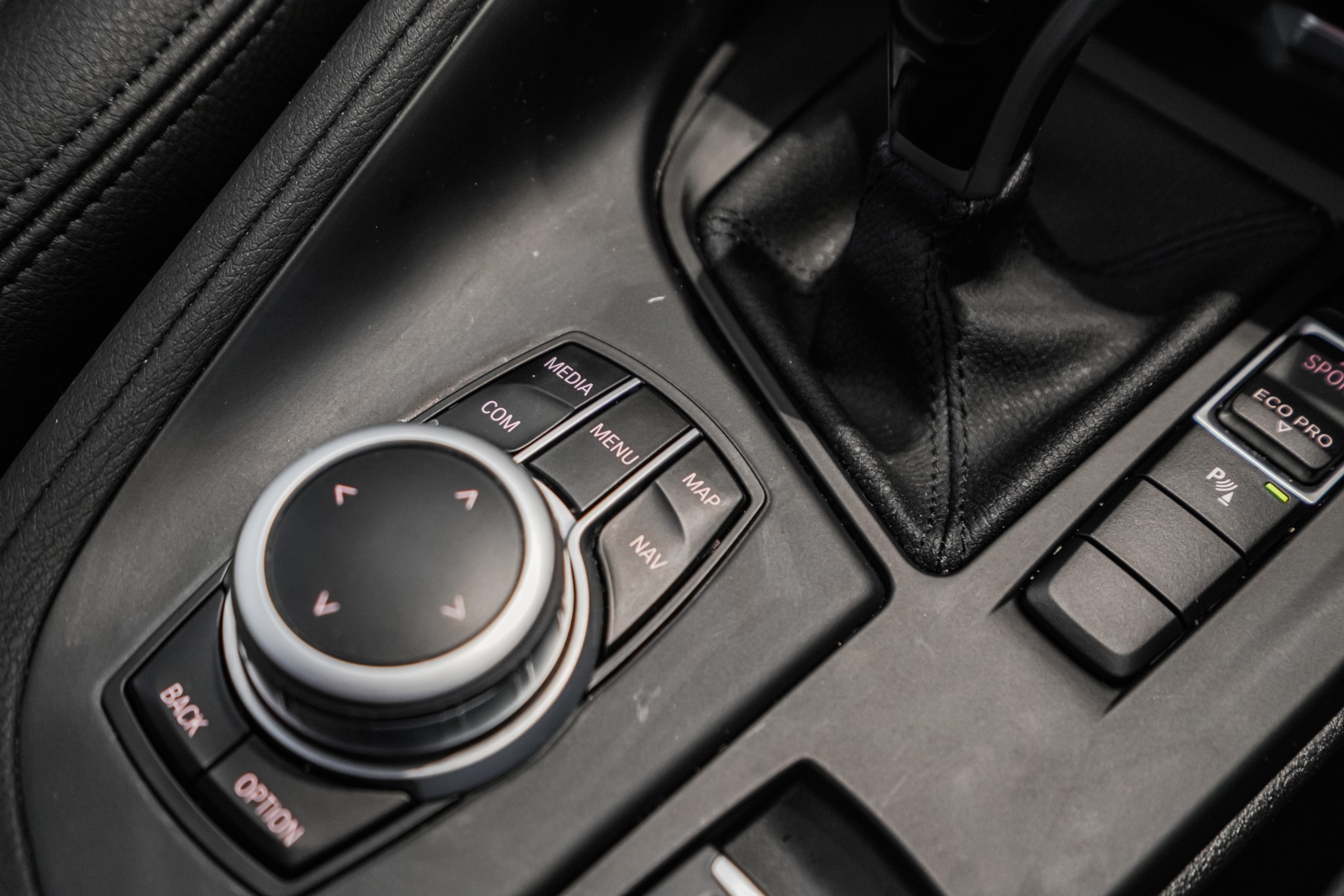 BMW X1 S18i 1.5Pt/7At