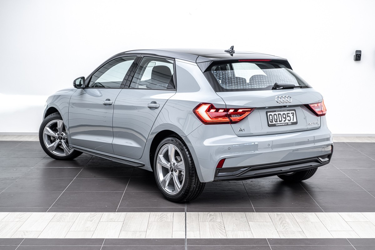 Audi A1 30 TFSI ADVANCED