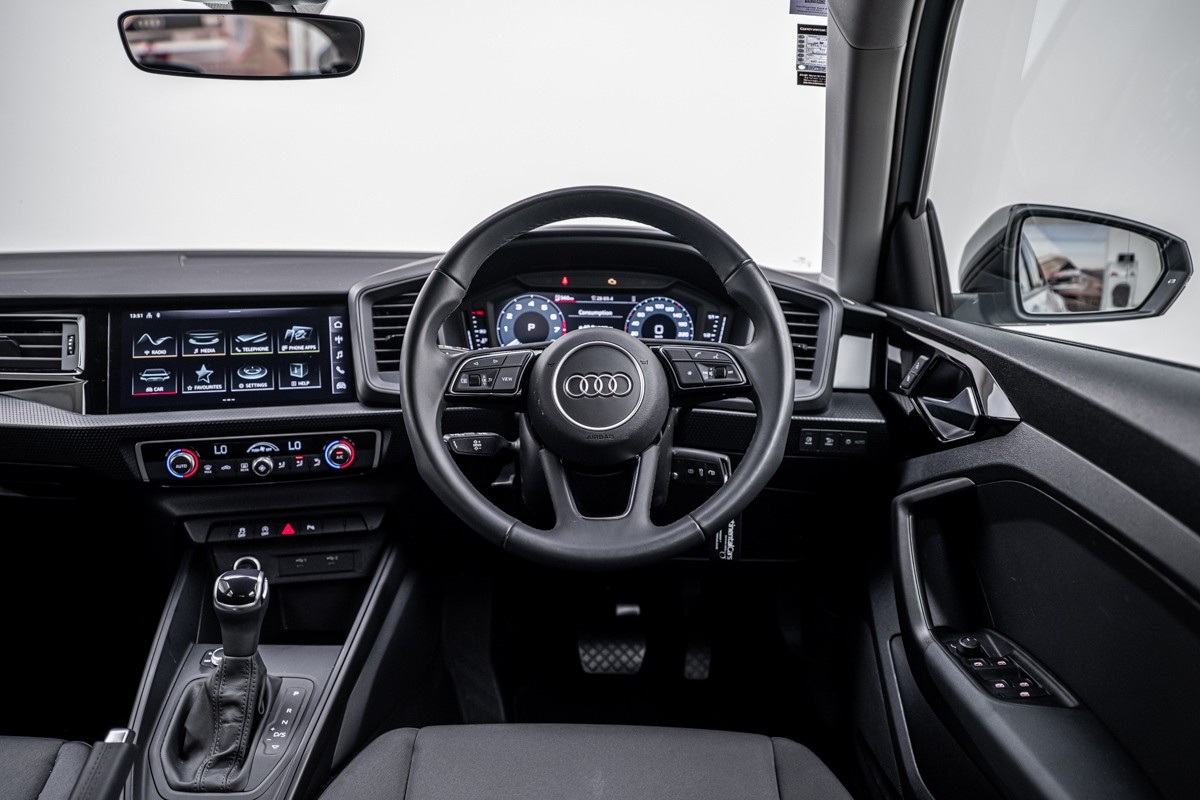 Audi A1 30 TFSI ADVANCED