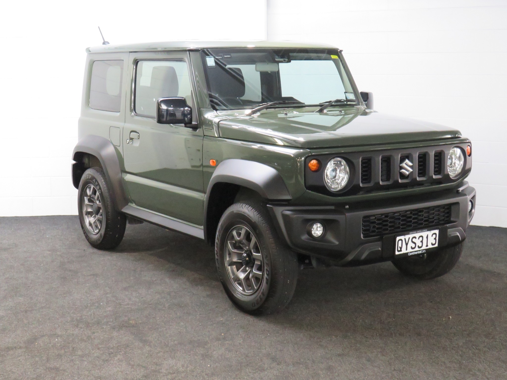 Suzuki Jimny SIERRA 1.5P 4WD