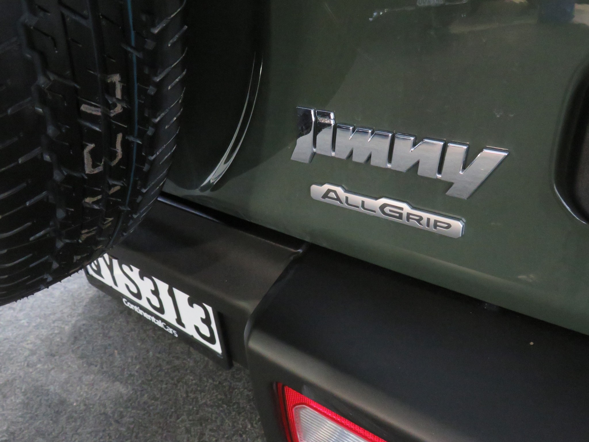 Suzuki Jimny SIERRA 1.5P 4WD