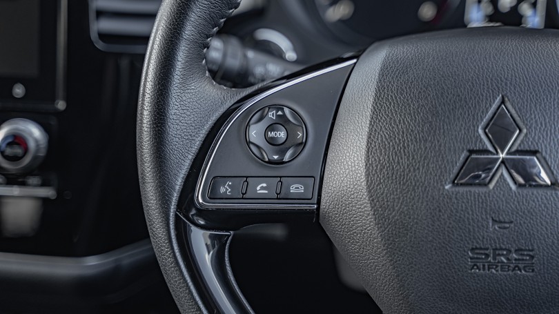2022 Mitsubishi Outlander 13