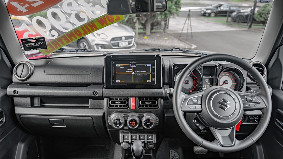 2024 Suzuki Jimny 10