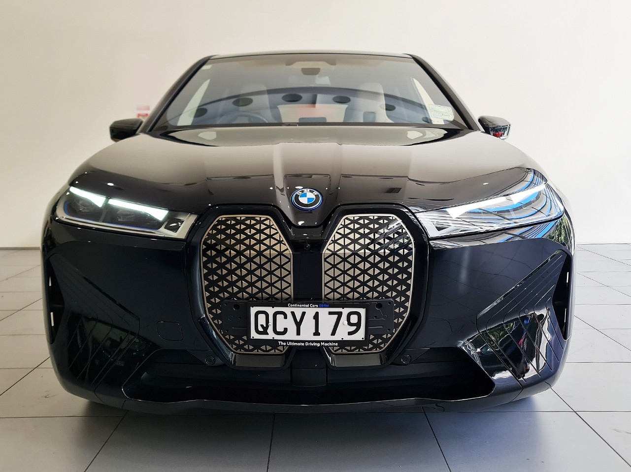 BMW iX M60