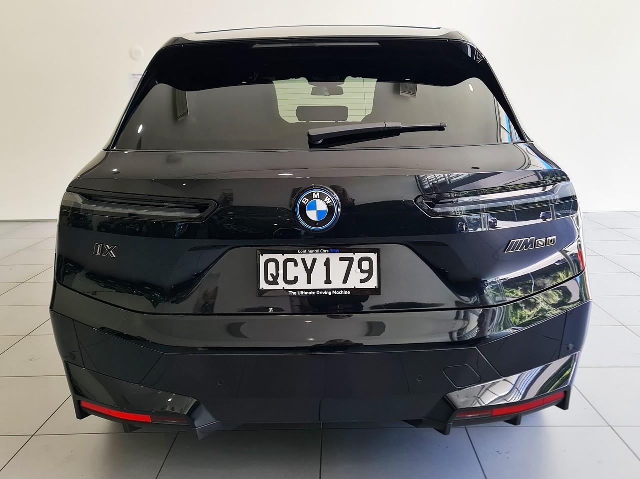 BMW iX M60