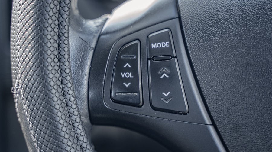 2012 Hyundai i30 13