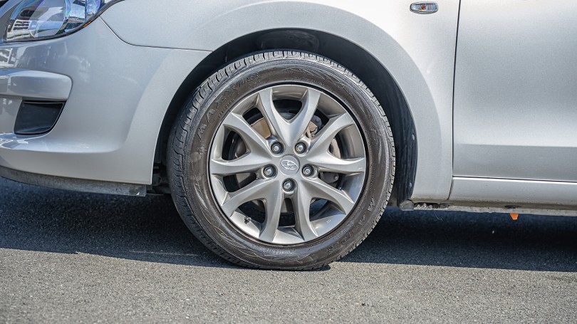 2012 Hyundai i30 6