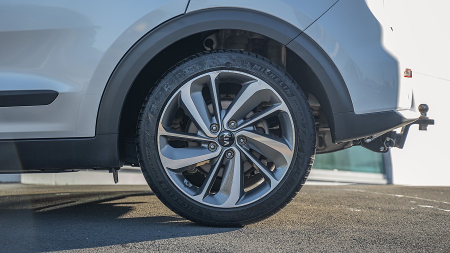 2018 Kia Niro 7