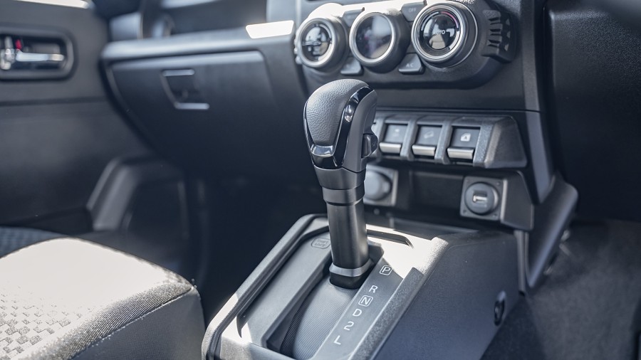 2024 Suzuki Jimny 13