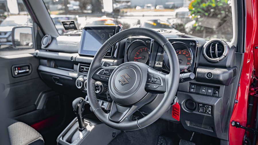 2024 Suzuki Jimny 9