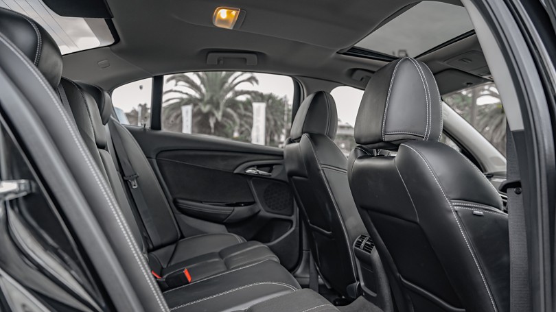 2018 Holden Commodore 19