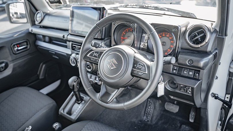 2024 Suzuki Jimny 9