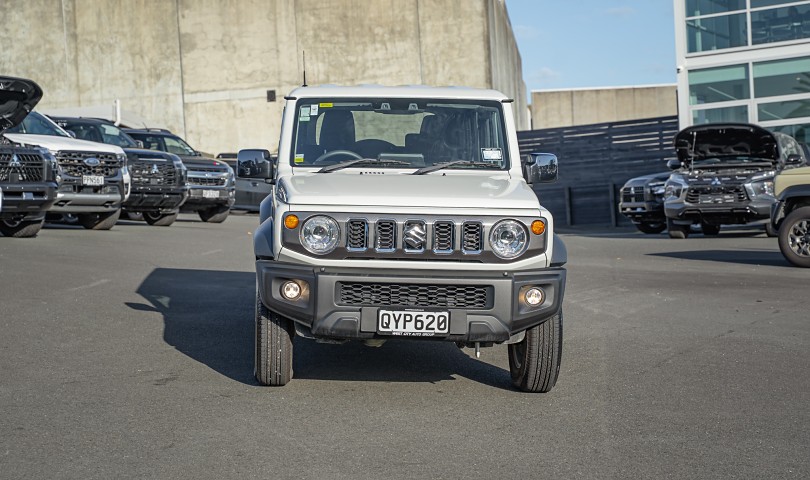 2024 Suzuki Jimny 3