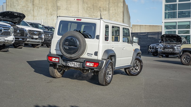 2024 Suzuki Jimny 2