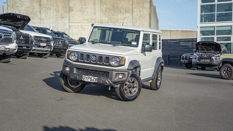 2024 Suzuki Jimny 1
