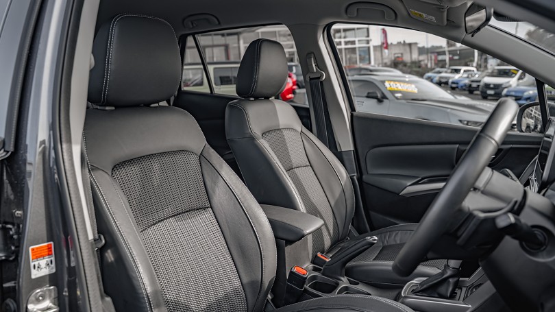 2024 Suzuki S-Cross 8