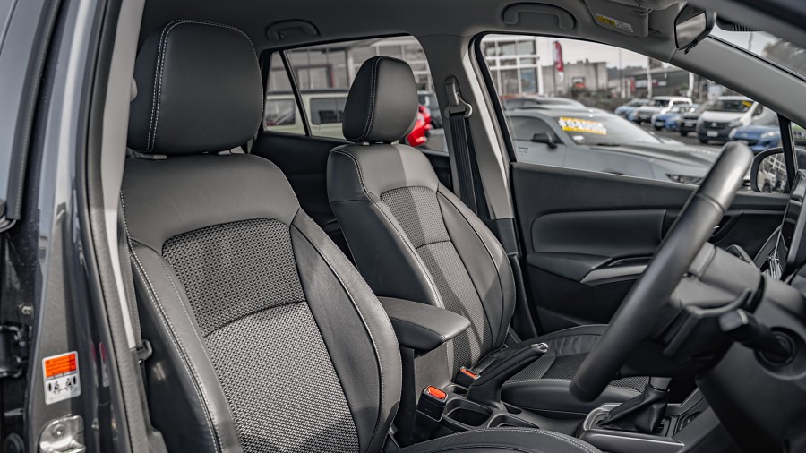 2024 Suzuki S-Cross 8