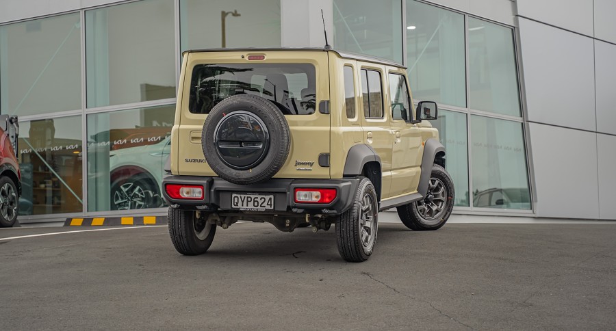 2024 Suzuki Jimny 2