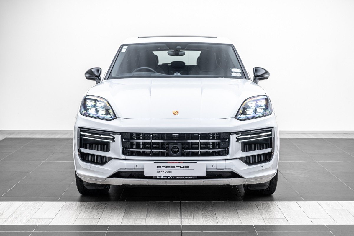 Porsche Cayenne Turbo E - Hybrid SUV (E3 II)