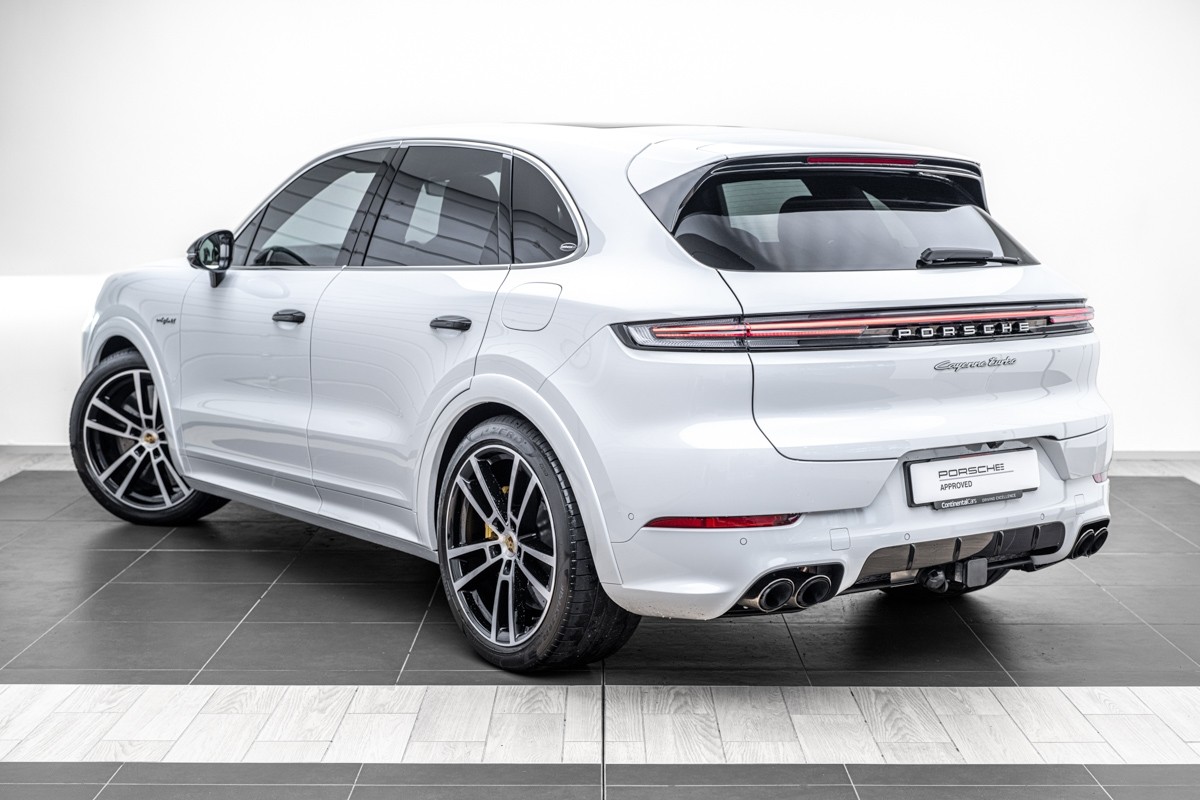 Porsche Cayenne Turbo E - Hybrid SUV (E3 II)