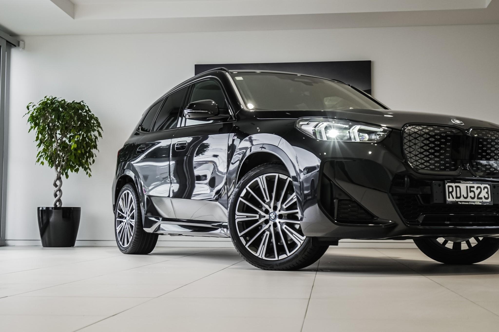 BMW iX1 xDrive30