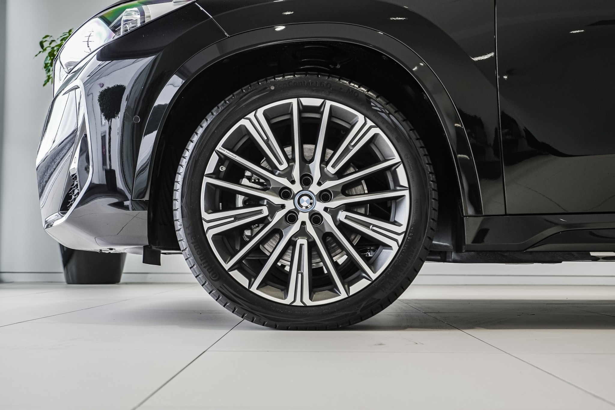 BMW iX1 xDrive30