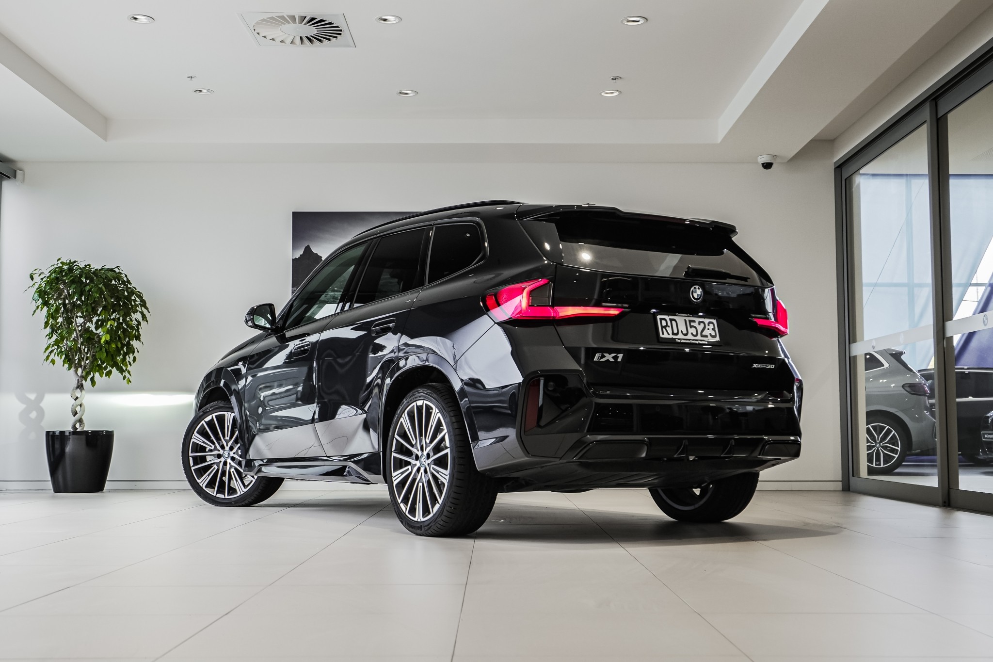 BMW iX1 xDrive30