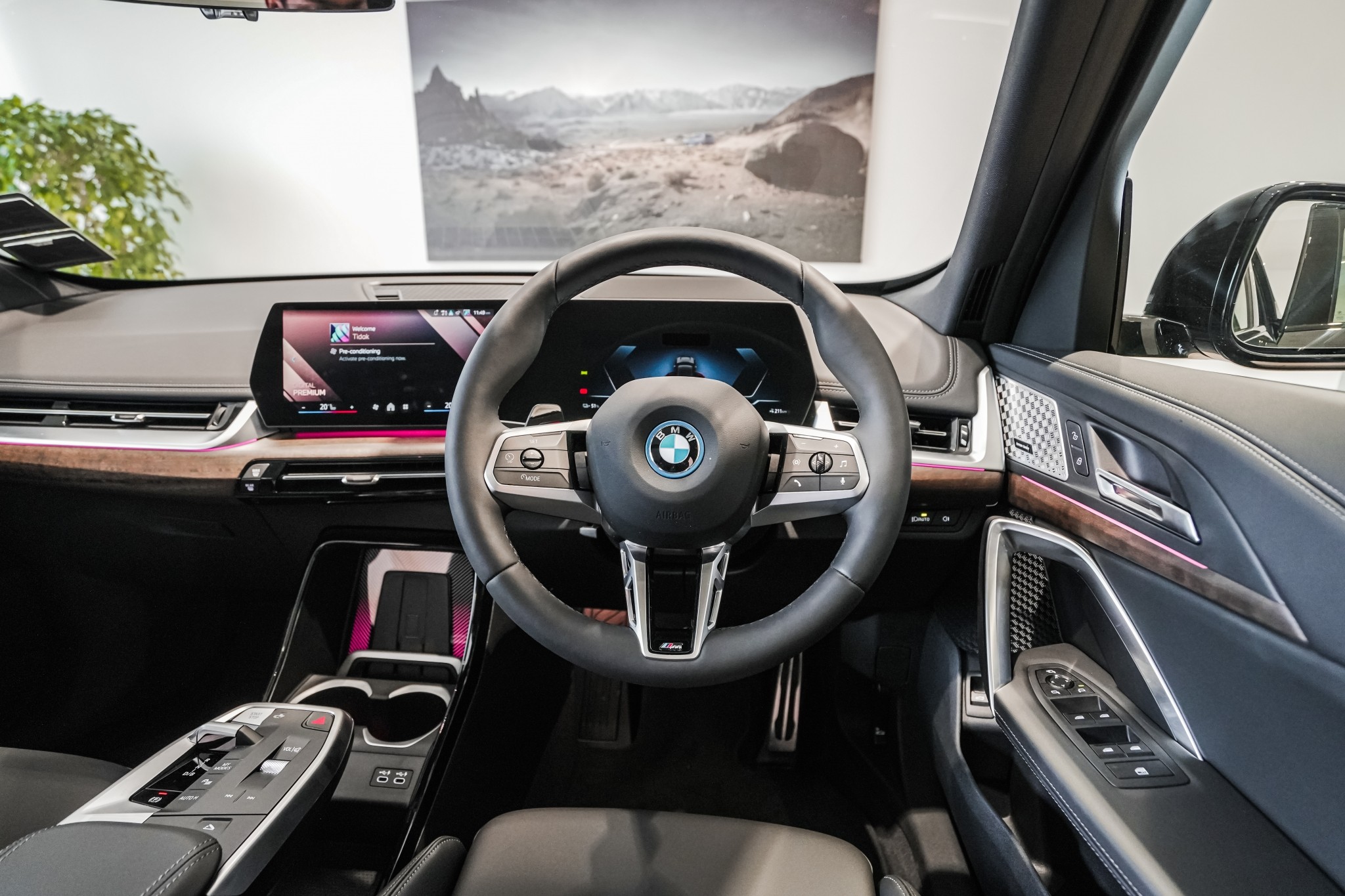 BMW iX1 xDrive30
