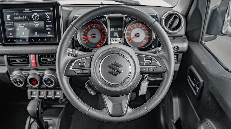 2024 Suzuki Jimny 11