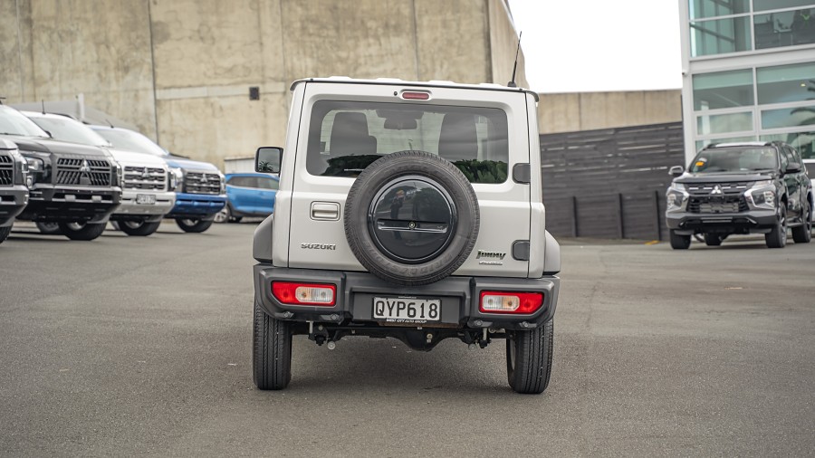 2024 Suzuki Jimny 4