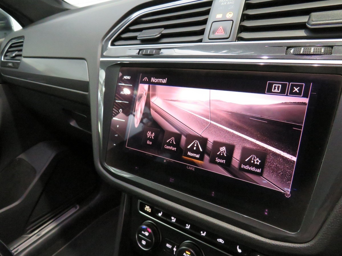 Volkswagen Tiguan R-LINE 4MOTION