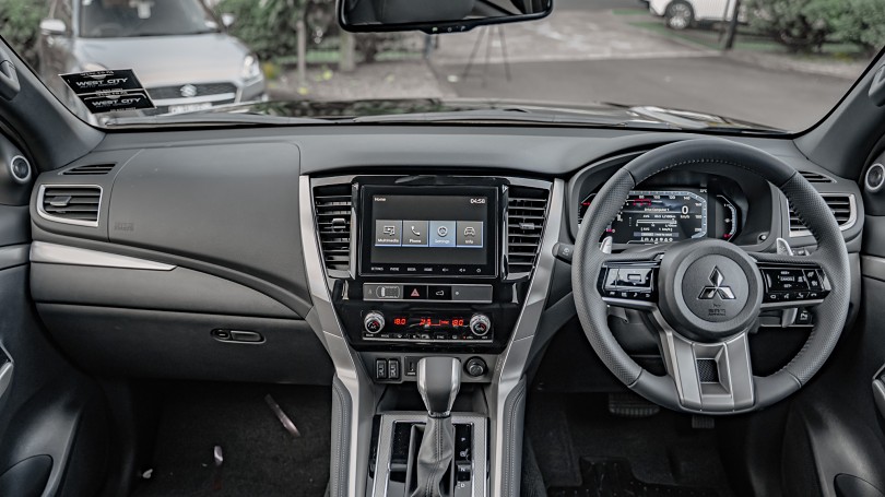 2025 Mitsubishi Pajero Sport 10