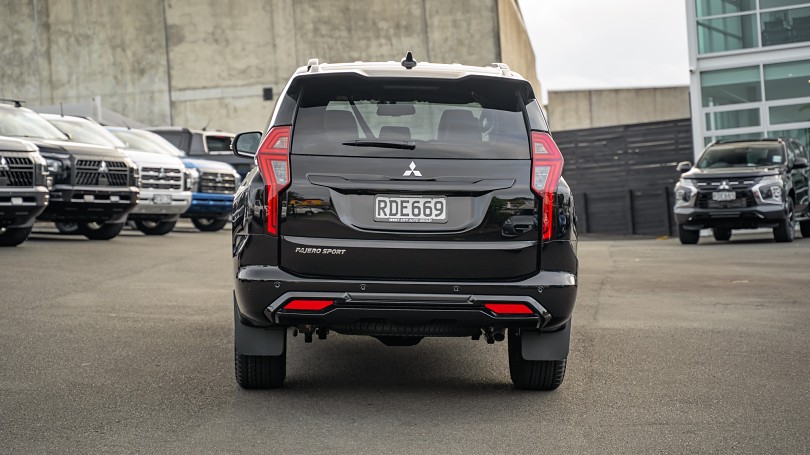 2025 Mitsubishi Pajero Sport 4