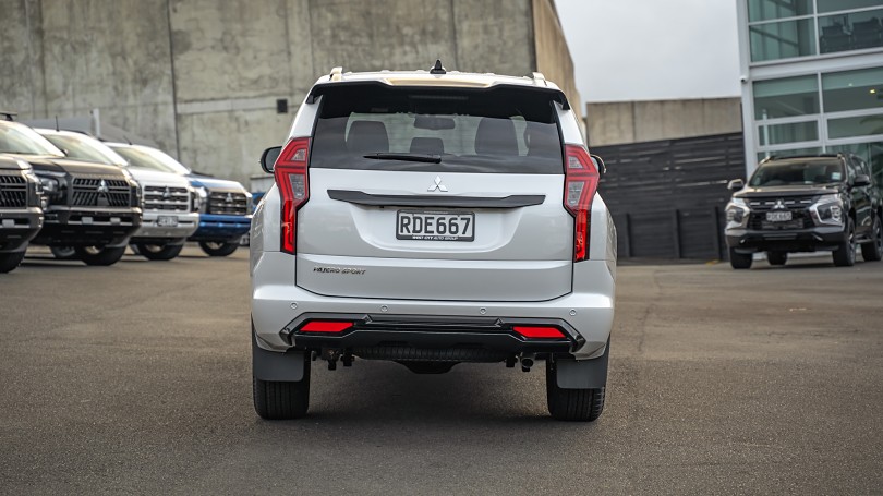 2025 Mitsubishi Pajero Sport 4
