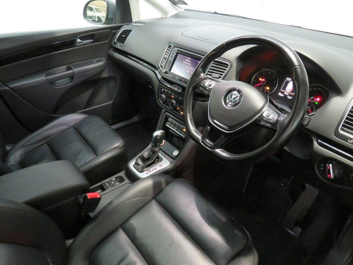 Volkswagen Sharan Highline 162Kw