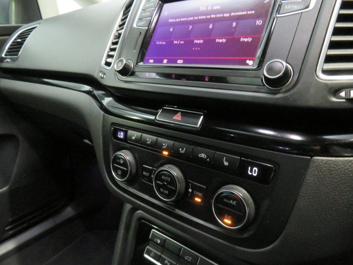 Volkswagen Sharan Highline 162Kw