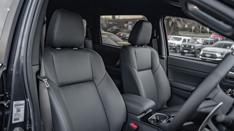 2025 Mitsubishi Pajero Sport 8