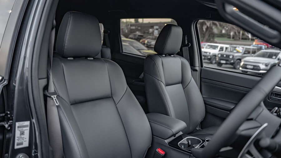 2025 Mitsubishi Pajero Sport 8