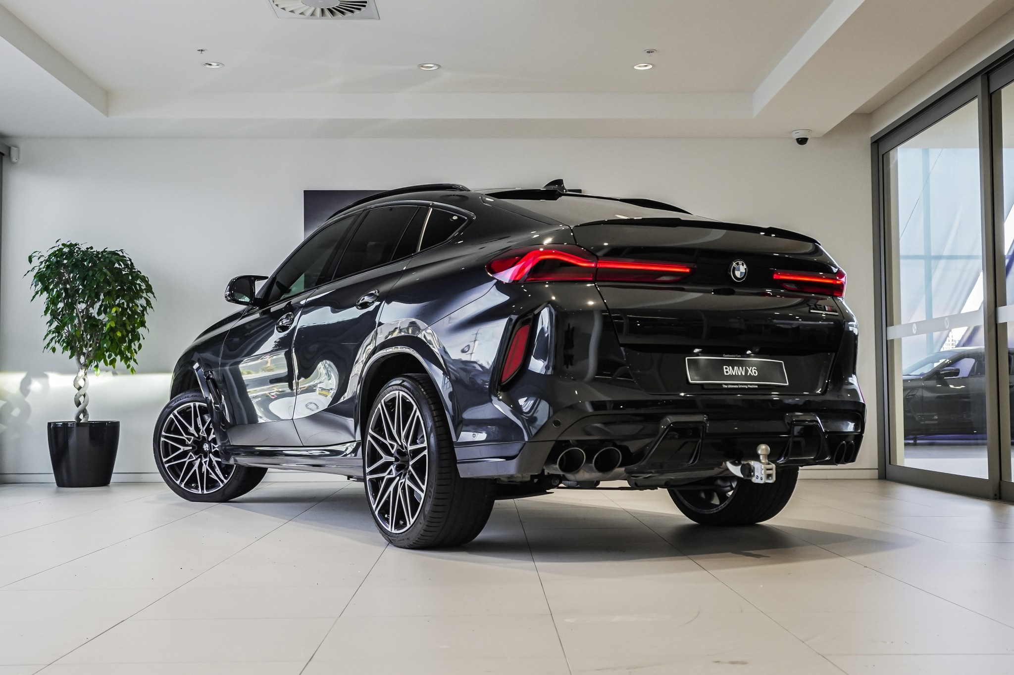BMW X6 M Comp 4.4Pt/4Wd/8At
