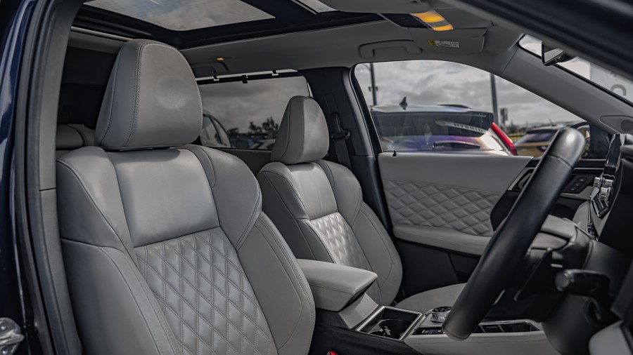 2021 Mitsubishi Outlander 8