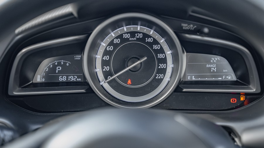2017 Mazda 2 12